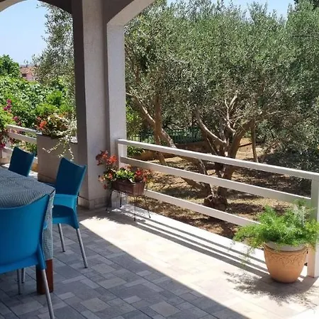 Appartement Rabatin Sveti Filip i Jakov